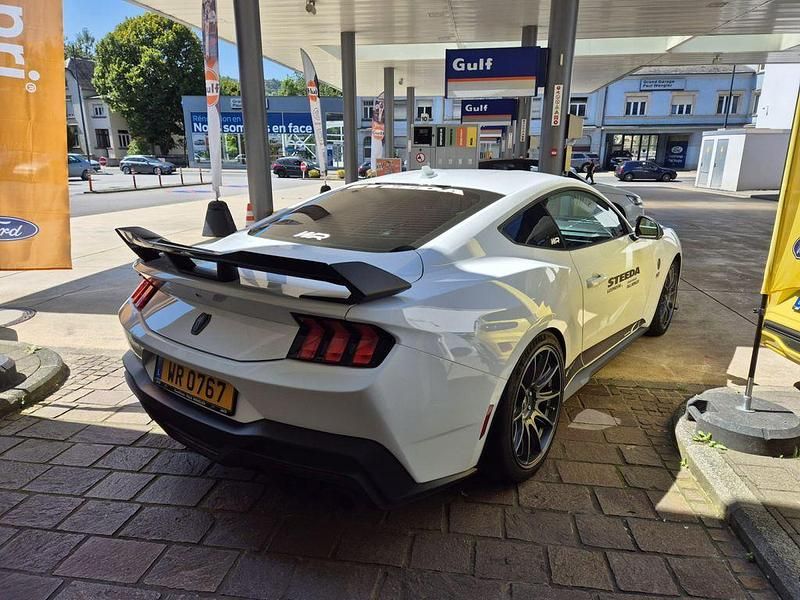 Gebraucht Ford Mustang 455 PS (334 kW) 2024 Weiß