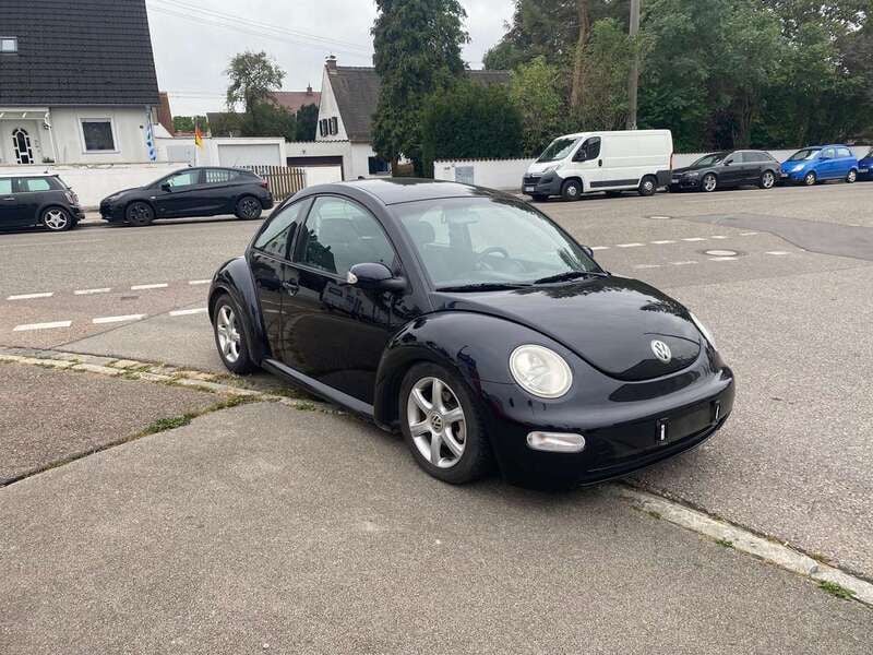 Schwarz Gebraucht 2003 VW Beetle Style Limousine | 2.900 € (Etwas zu teuer) - Bild 1/4