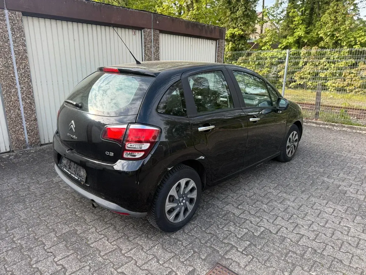 Gebraucht Citroën C3 82 PS (60 kW) 2014 Schwarz Kleinwagen