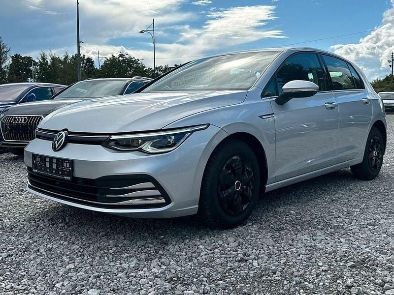 Silber Gebraucht 2020 VW Golf VIII Style Limousine | 17.499 € (Superpreis) - Bild 1/4