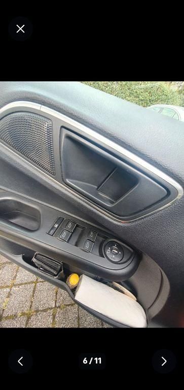 Gebraucht Ford B-MAX Titanium 95 PS (69 kW) 2013 Rot Van / Kleinbus