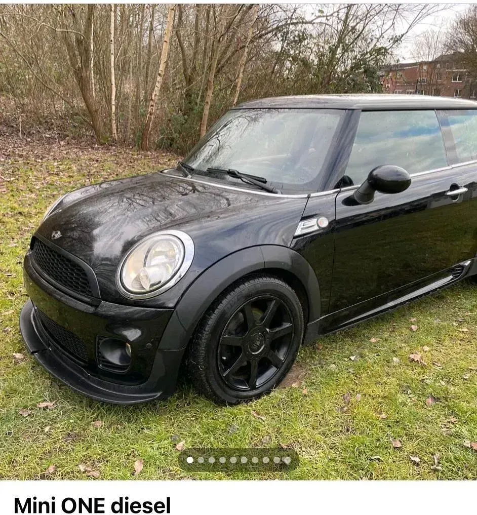 Usata Mini Cooper 90 CV (66 kW) 2009 Nero Utilitaria