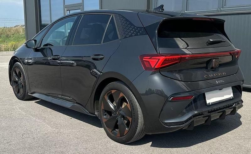 Gebraucht Cupra Born 150 kW (204 PS) 2022 Schwarz Kleinwagen
