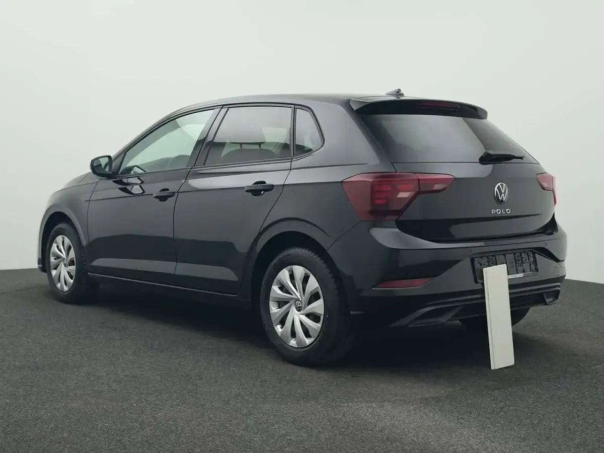 Gebraucht VW Polo Life 95 PS (69 kW) 2025 Schwarz Kleinwagen