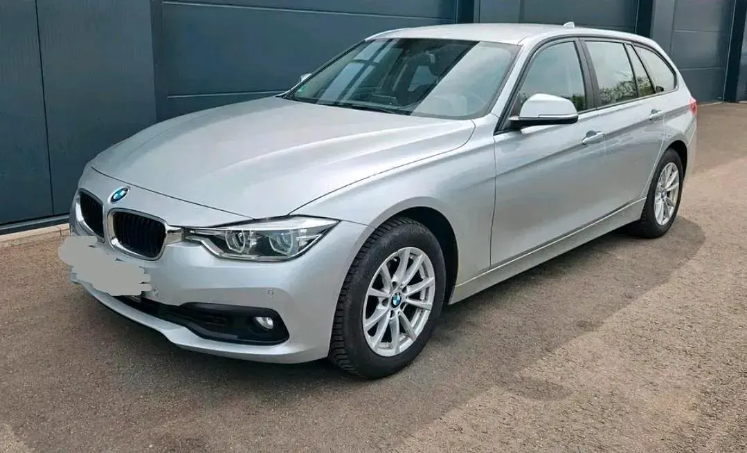 Gebraucht BMW 318 150 PS (110 kW) 2016 Silber Kombi
