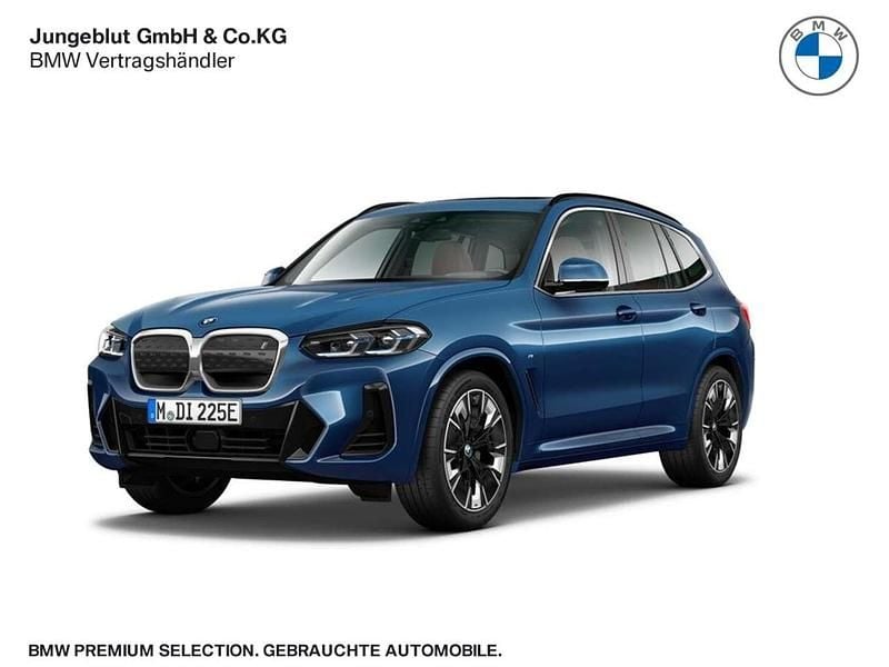 Phytonicblau metallic Gebraucht 2022 BMW iX3 Impressive SUV | 44.380 € (Fairer Preis) - Bild 1/3