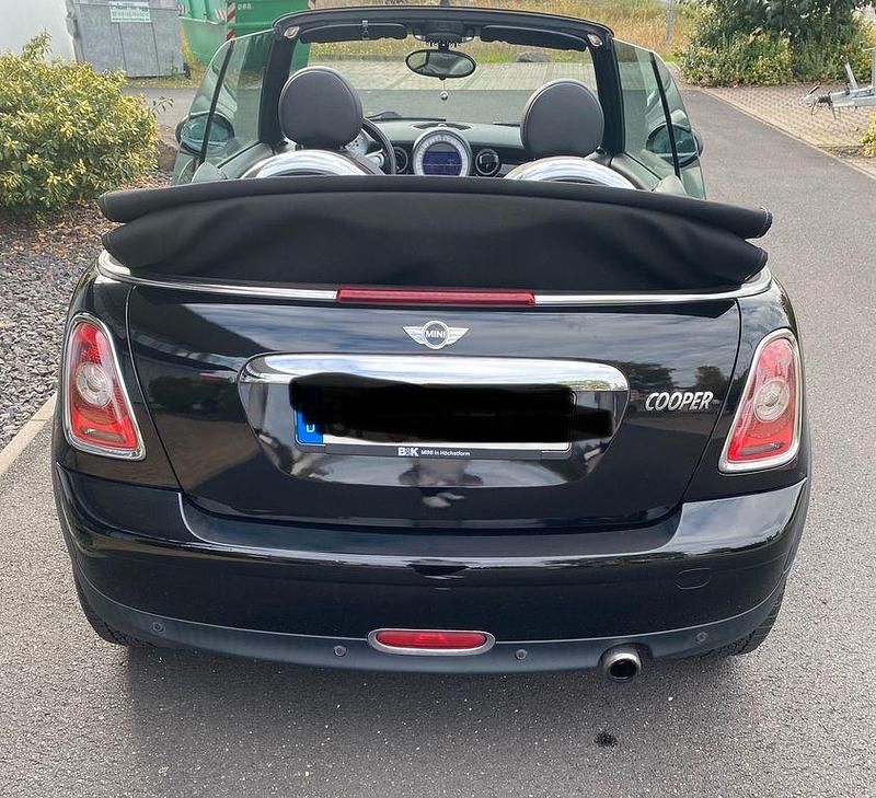 Gebraucht Mini Cooper 120 PS (88 kW) 2010 Schwarz Kleinwagen
