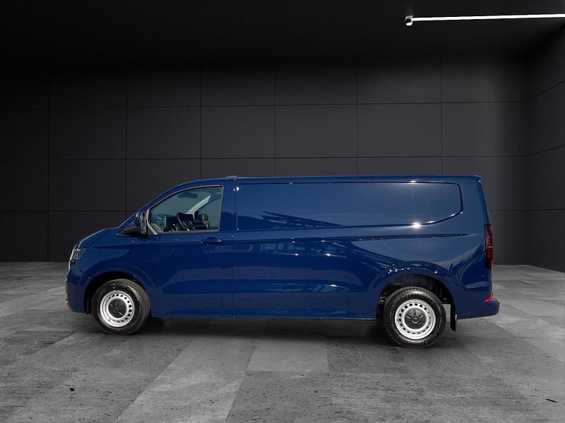 Nowe VW Transporter 110 KM (80 kW) 2026 Niebieski Van