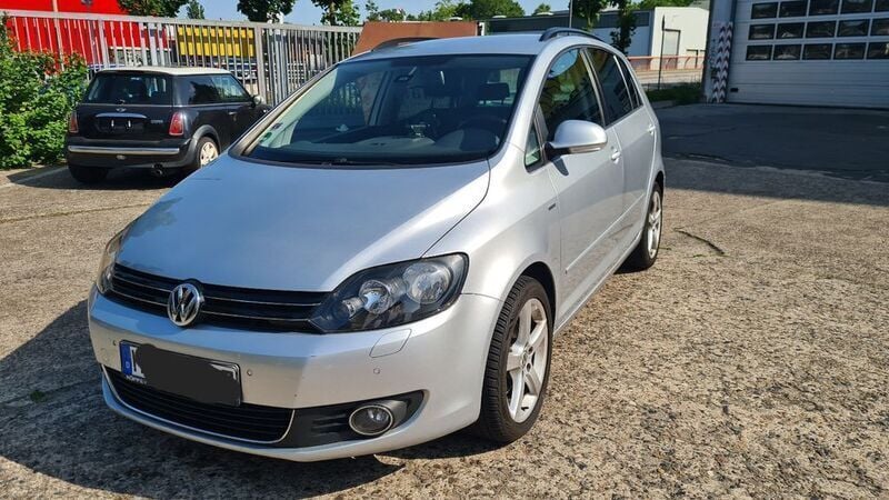 Grau Gebraucht 2013 VW Golf Plus Life Van / Kleinbus | 5.000 € (Superpreis) - Bild 1/4