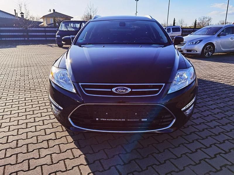 Gebraucht Ford Mondeo Titanium 160 PS (117 kW) 2013 Schwarz Limousine