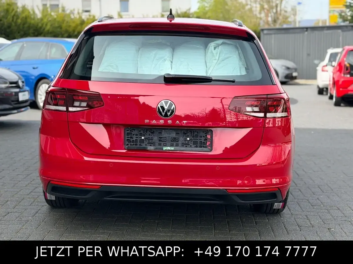 Gebraucht VW Passat Business 122 PS (89 kW) 2023 Rot Kombi