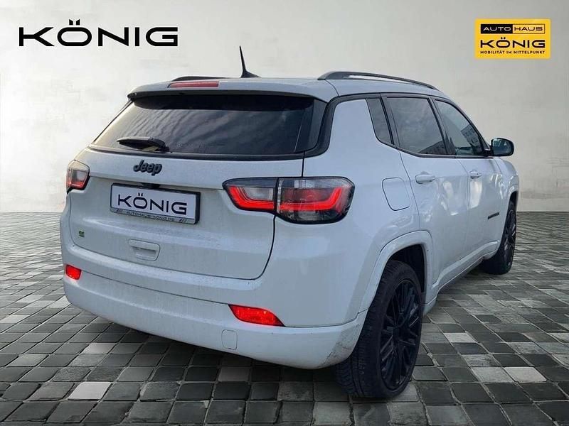 Gebraucht Jeep Compass Altitude 131 PS (96 kW) 2023 Weiß SUV