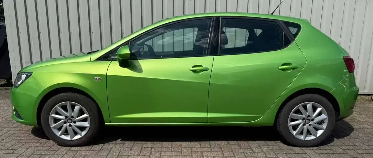 Gebraucht Seat Ibiza Style 69 PS (50 kW) 2014 "lima" gr}n Kleinwagen