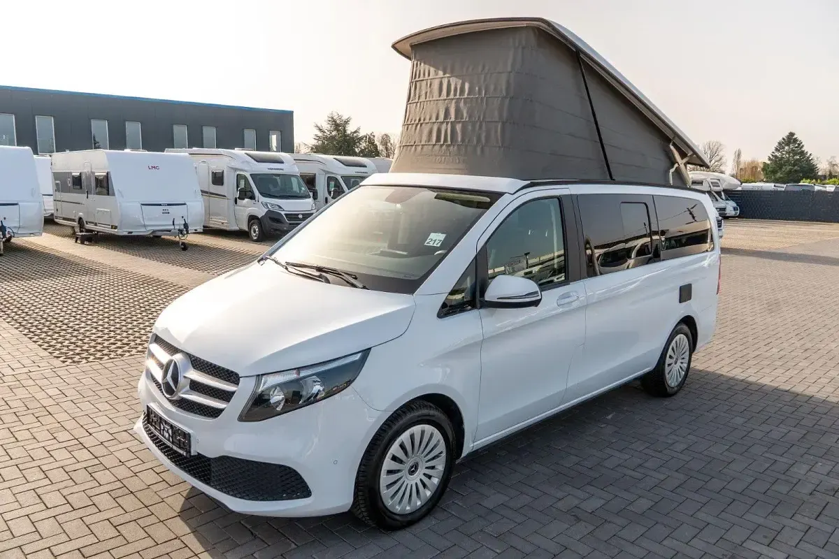 Gebraucht Mercedes V250 Marco Polo 190 PS (139 kW) 2022 Arktikweiss Van / Kleinbus