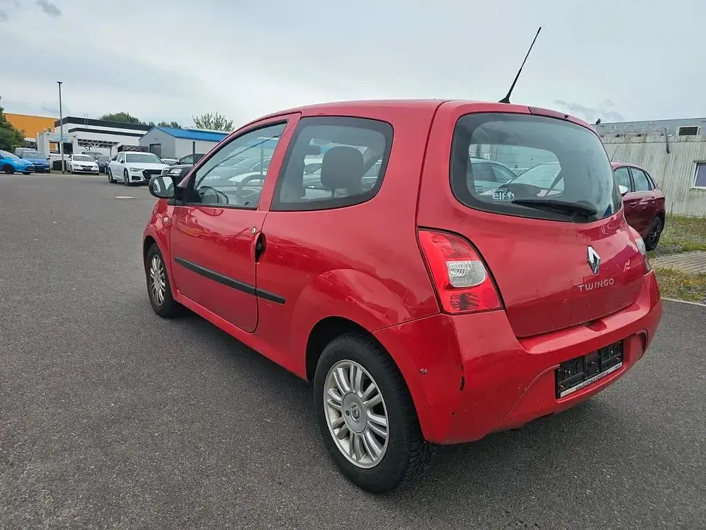Gebraucht Renault Twingo Authentique 75 PS (55 kW) 2010 Rot Kleinwagen