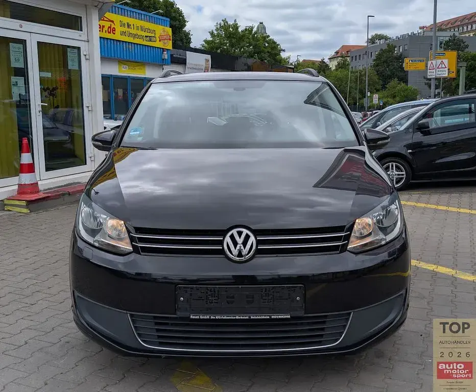 Gebraucht VW Touran 140 PS (102 kW) 2012 Schwarz Van / Kleinbus