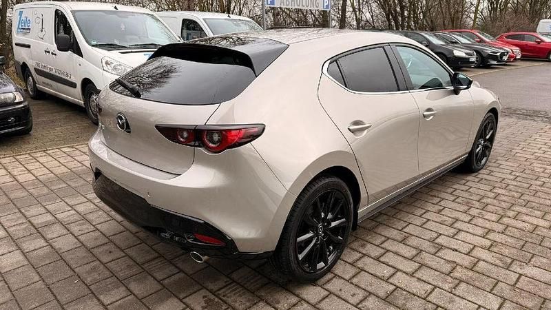 Neu Mazda 3 Nagisa 140 PS (102 kW) 2026 Beige Limousine