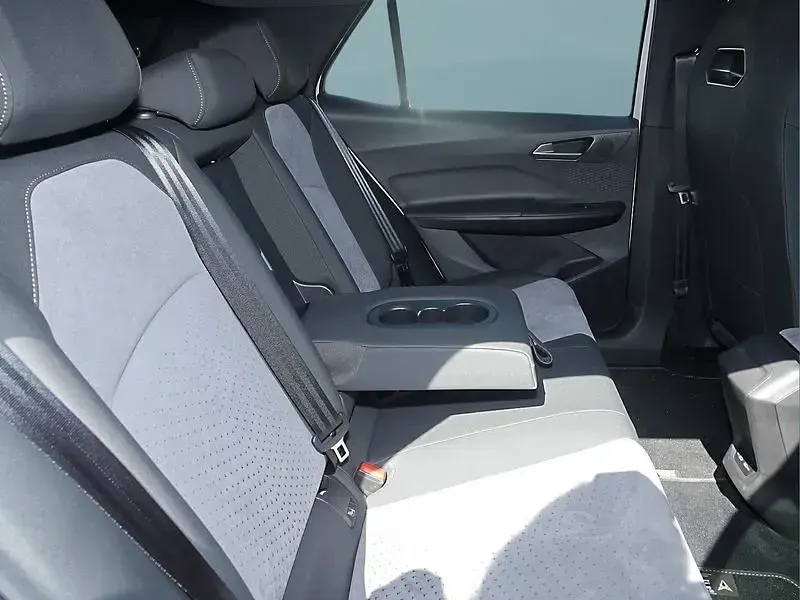 Second-hand Cupra Born 169 kW (231 CP) 2025 Alb Hatchback