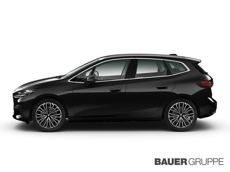 Gebraucht BMW 218 Active Tourer 150 PS (110 kW) 2022 Schwarz Van / Kleinbus