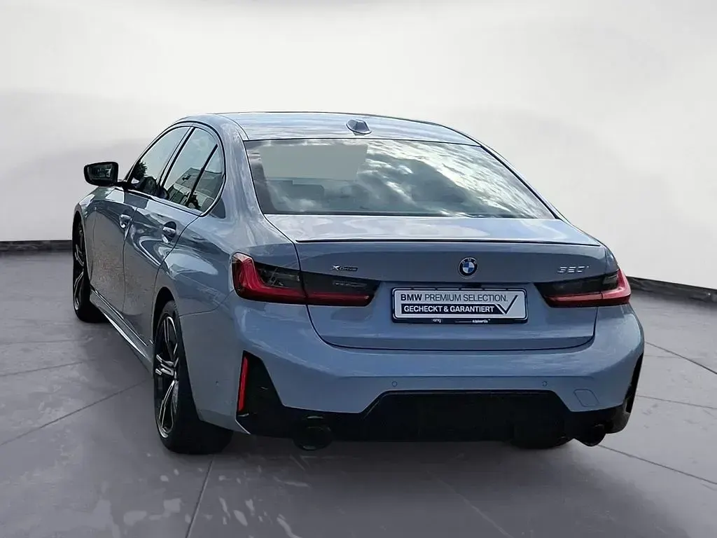 Gebraucht BMW 320 M Sport 184 PS (135 kW) 2025 Grau Limousine