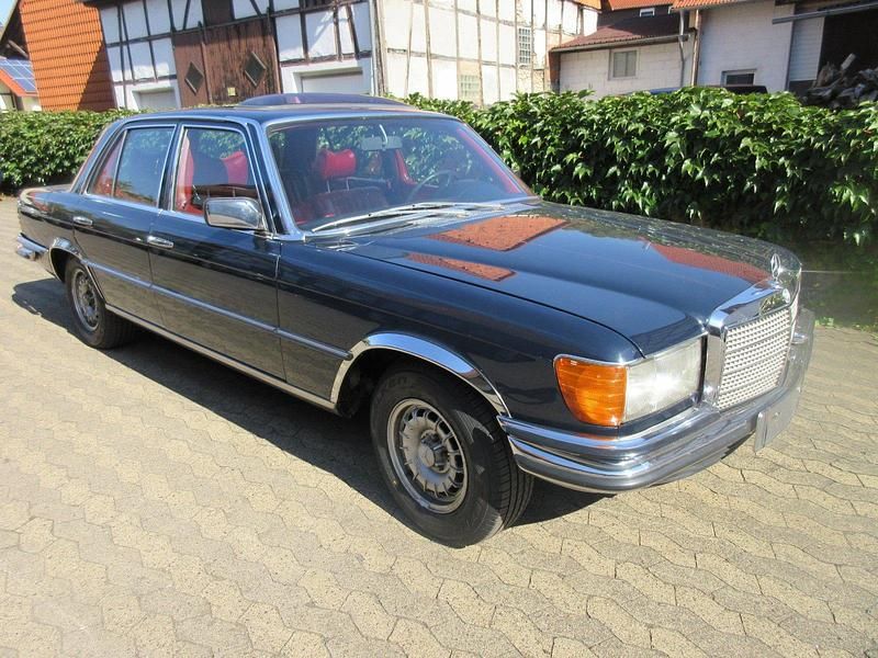 Gebraucht Mercedes 280 160 PS (117 kW) 1973 Blau Limousine