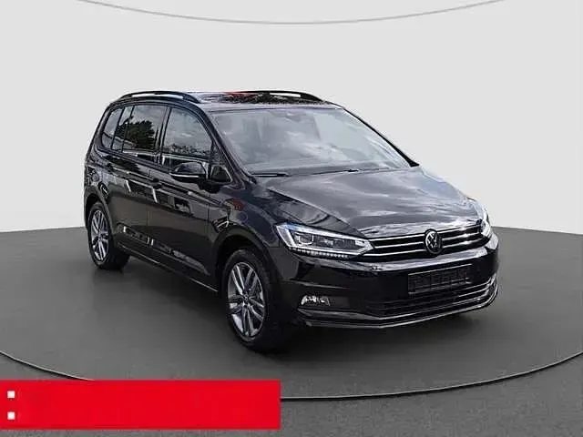 Neu VW Touran Comfortline 150 PS (110 kW) 2026 Grau metallic Van / Kleinbus