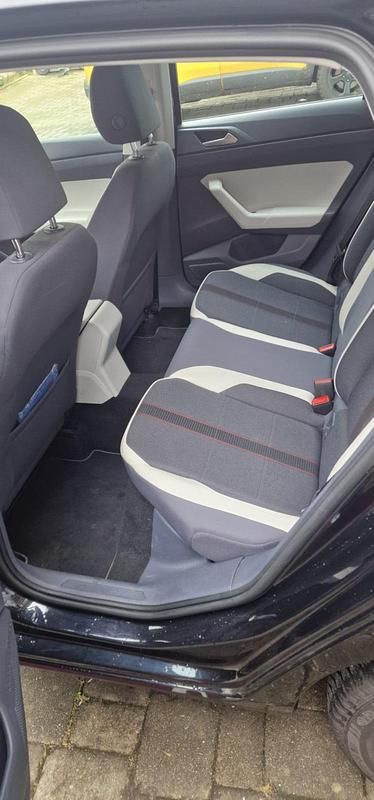 Gebraucht VW Polo Edition 95 PS (69 kW) 2018 Schwarz Kleinwagen