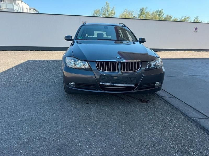 Second-hand BMW 325 197 CP (144 kW) 2007 Gri Break