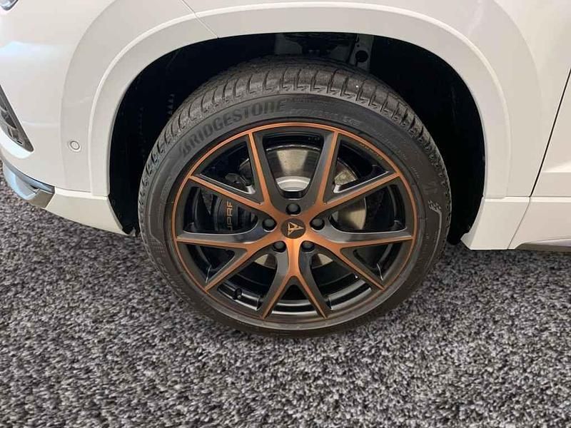 Neu Cupra Ateca VZ 300 PS (220 kW) 2026 Nevada weiss metallic SUV