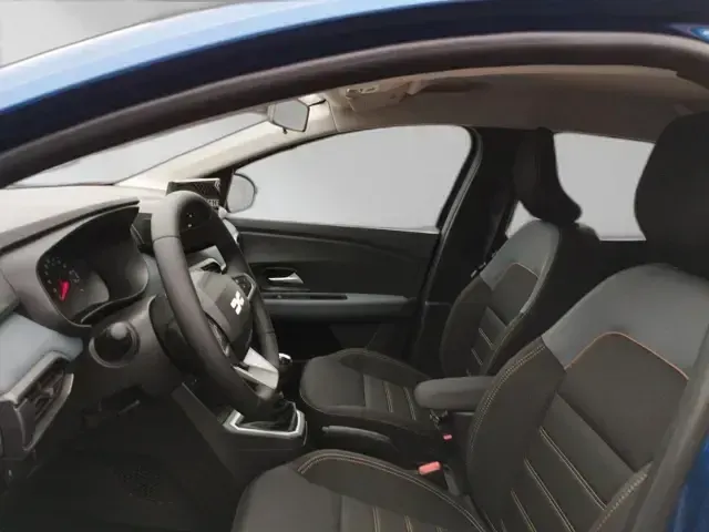 Neu Dacia Sandero Expression 122 PS (89 kW) 2026 Gelb Limousine