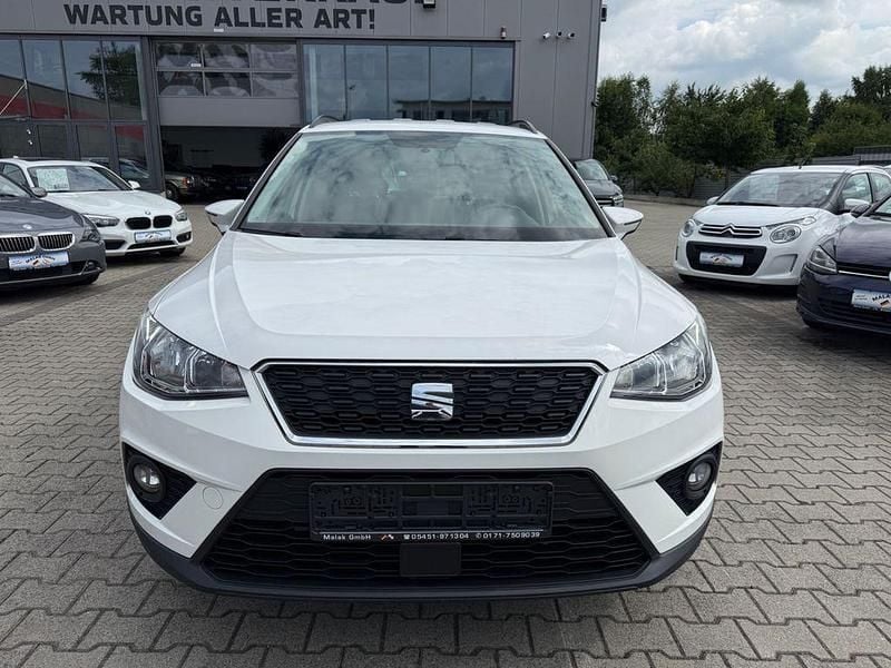 Weiß Gebraucht 2019 Seat Arona Style SUV | 8.999 € (Fairer Preis) - Bild 1/4