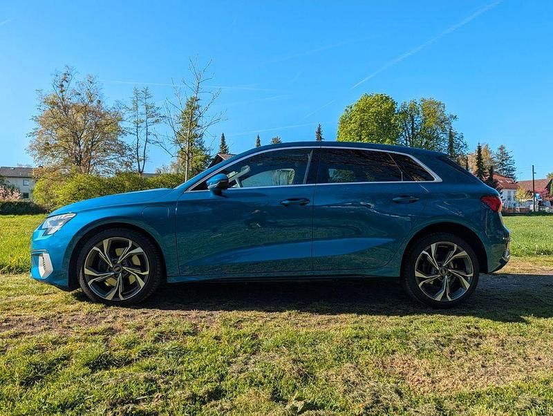 Gebraucht Audi A3 Ambiente 204 PS (150 kW) 2020 Blau Limousine