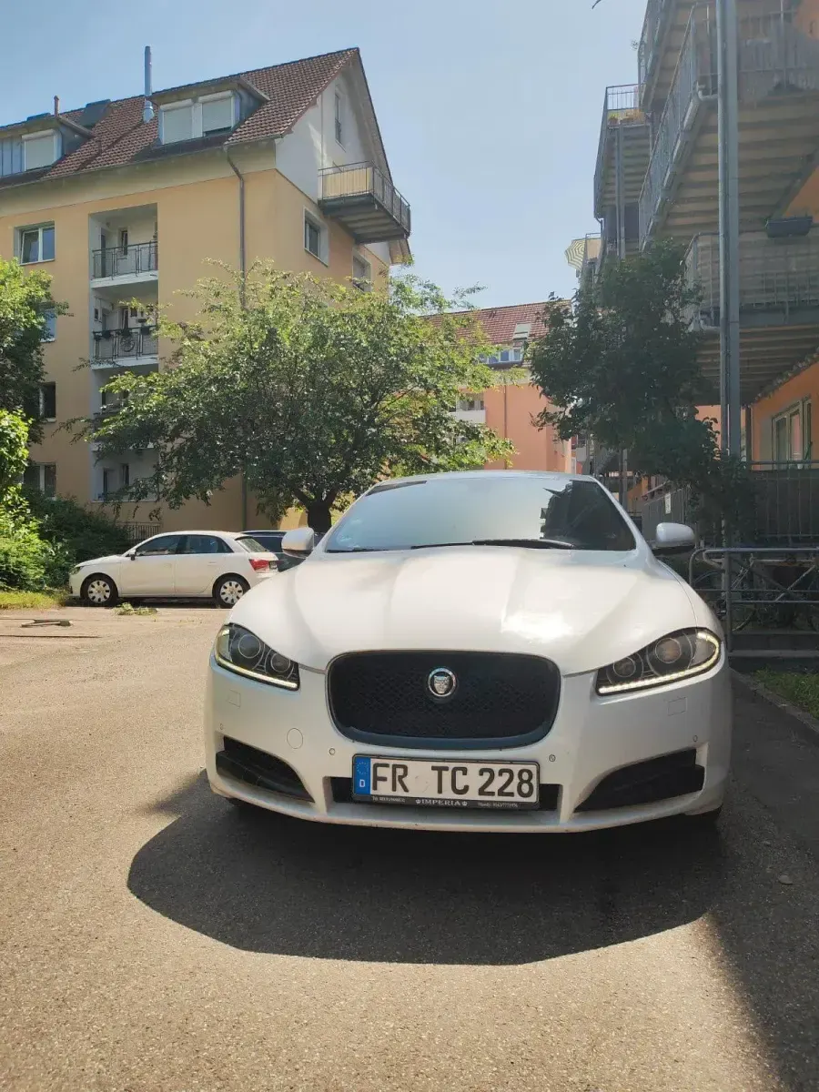 Gebraucht Jaguar XF 275 PS (202 kW) 2012 Limousine
