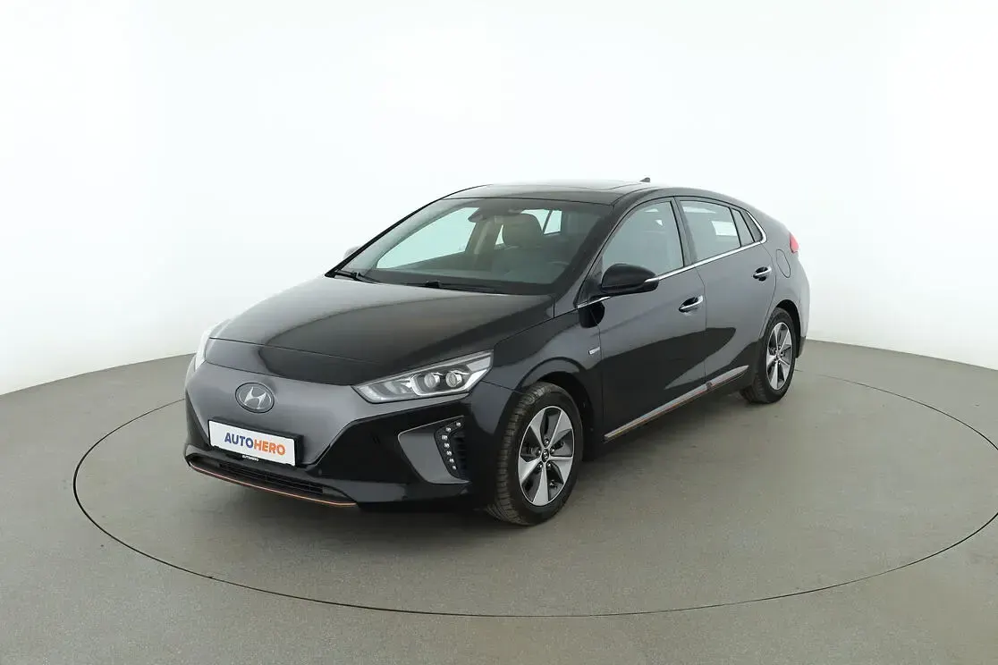 Gebraucht Hyundai Ioniq Premium 88 kW (120 PS) 2018 Kleinwagen