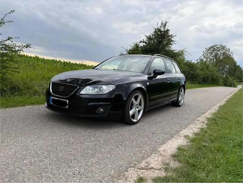 Schwarz Gebraucht 2011 Seat Exeo Sport Kombi | 3.600 € (Guter Preis) - Bild 1/4