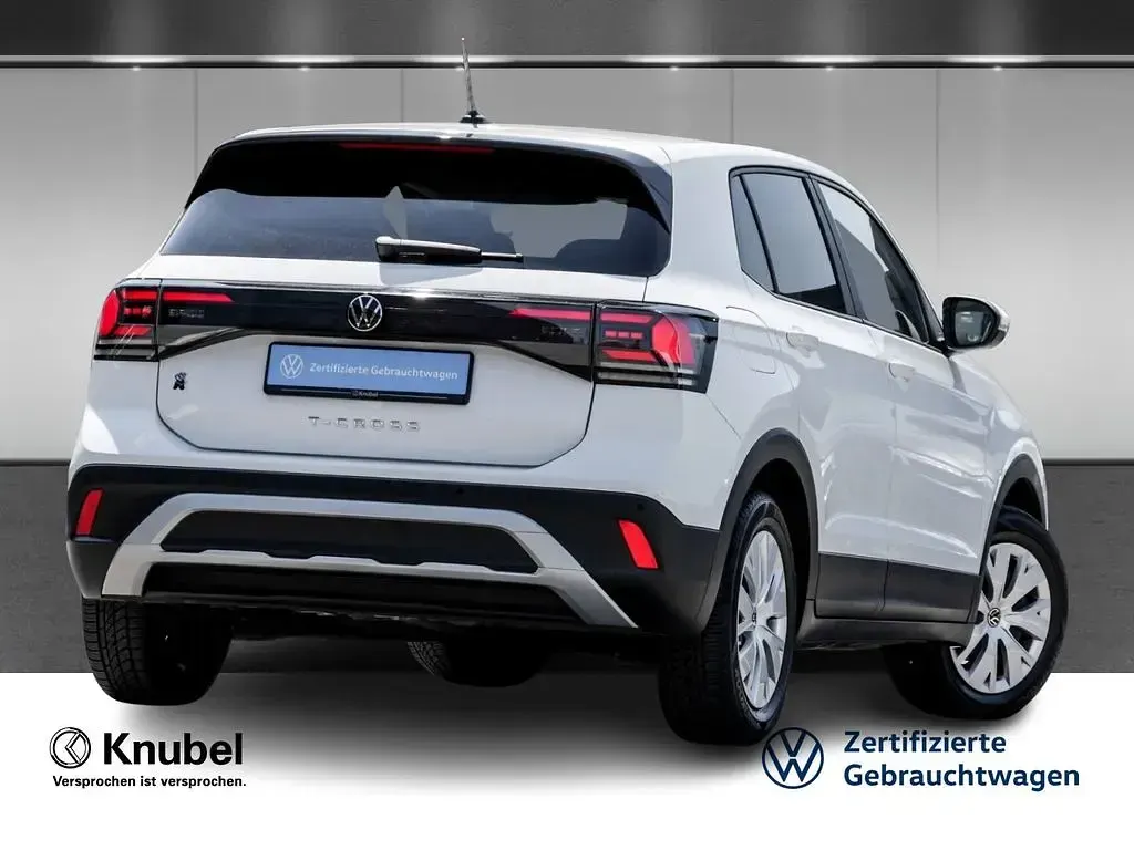 Gebraucht VW T-Cross Basis 95 PS (69 kW) 2024 Weiss SUV