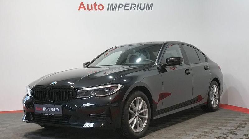 Schwarz Gebraucht 2022 BMW 320 Sport Line Limousine | 34.790 € (Fairer Preis) - Bild 1/4