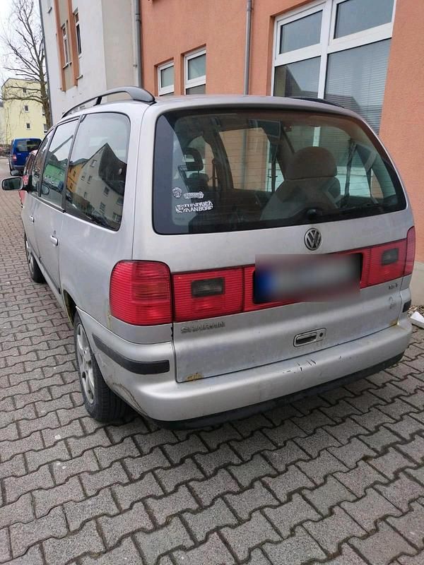 Gebraucht VW Sharan 150 PS (110 kW) 2002 Silber Van / Kleinbus