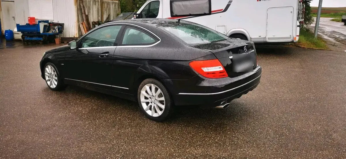 Gebraucht Mercedes C220 170 PS (125 kW) 2012 Schwarz Coupé