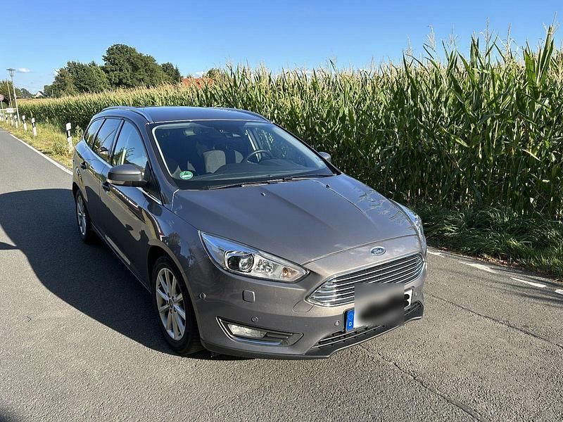 Gebraucht Ford Focus 125 PS (91 kW) 2015 Braun Kombi