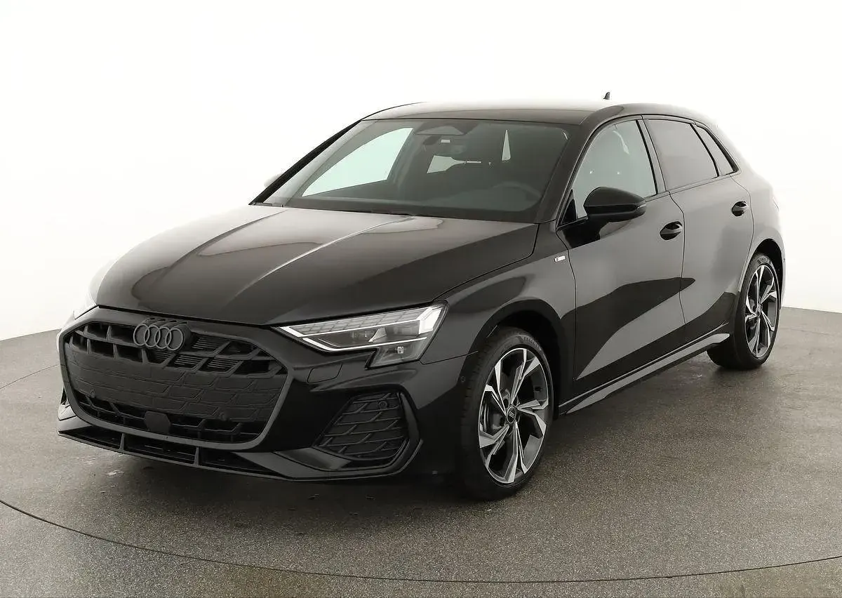Gebraucht Audi A3 S-Line 204 PS (150 kW) 2026 Limousine