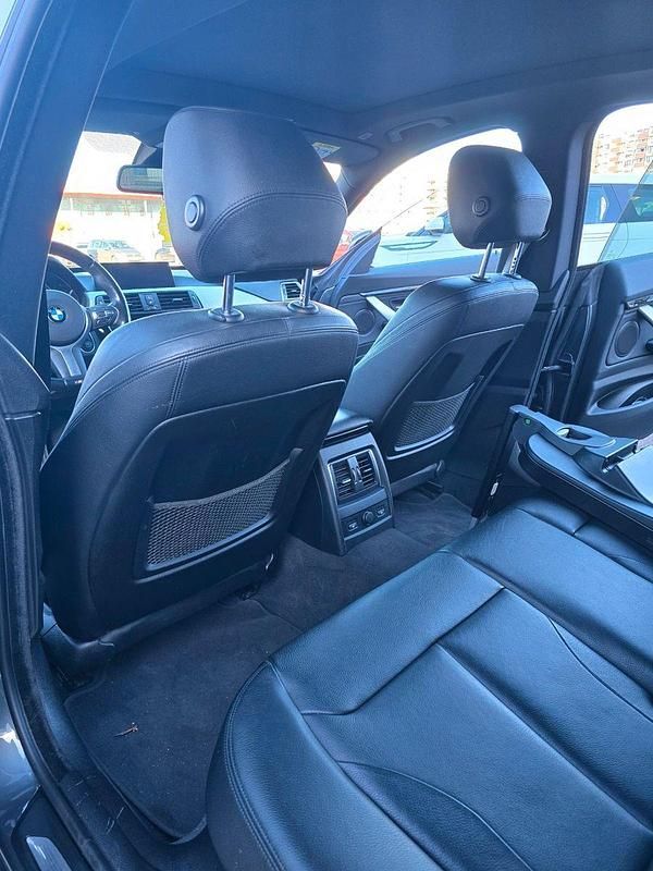 Gebraucht BMW 330 Sport Line 258 PS (189 kW) 2017 Limousine