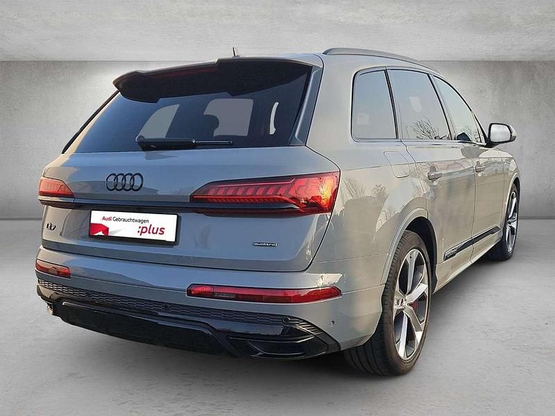 Gebraucht Audi Q7 S-Line 381 PS (280 kW) 2022 Individuallackierungen audi... SUV