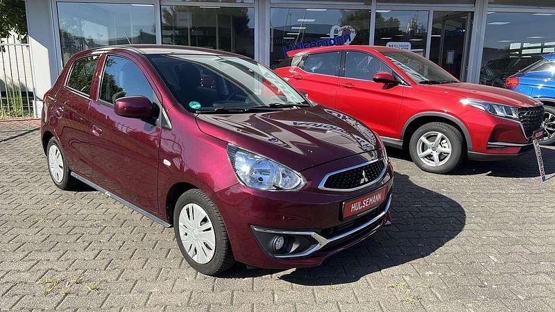 Bordeaux rot Gebraucht 2018 Mitsubishi Space Star Edition Kleinwagen | 5.750 € (Fairer Preis) - Bild 1/4