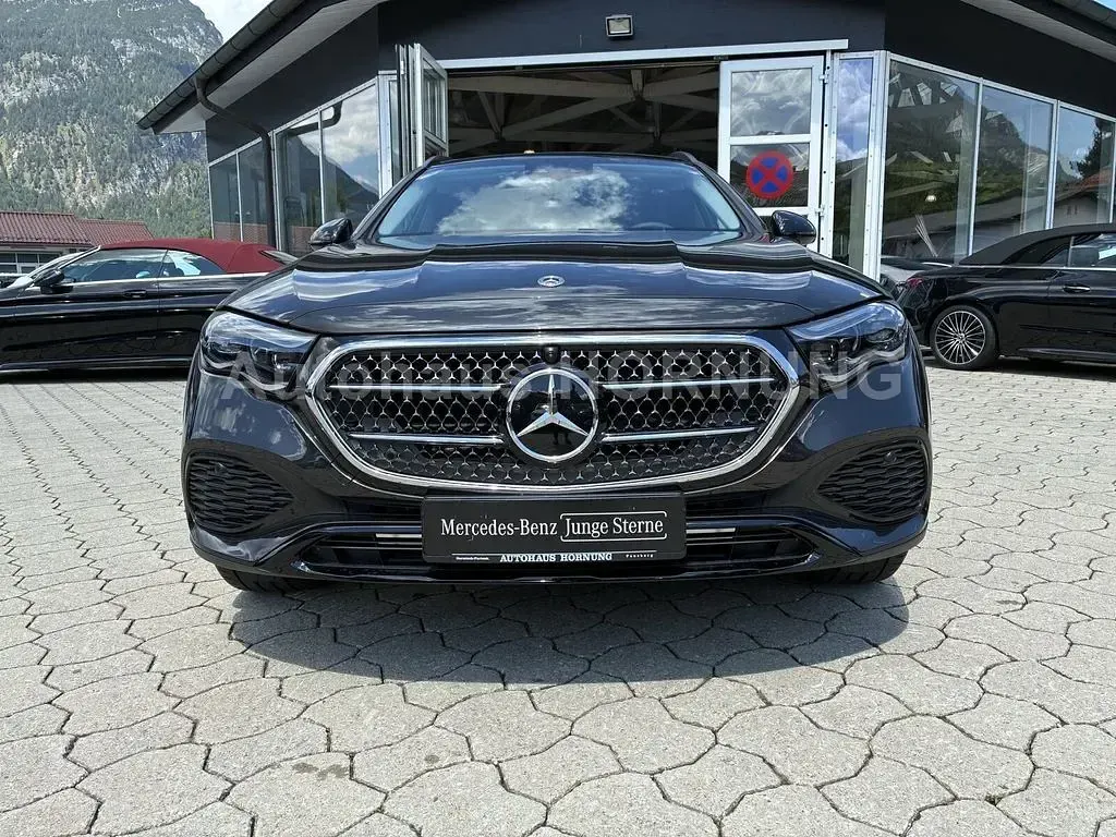 Gebraucht Mercedes E450 367 PS (269 kW) 2026 Grau Limousine