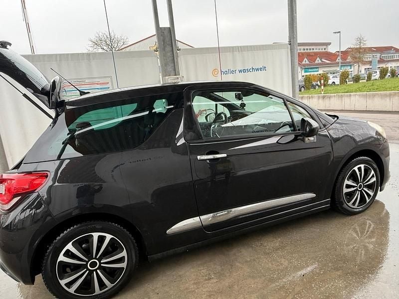 Second-hand Citroën DS3 156 CP (114 kW) 2011 Negru Hatchback