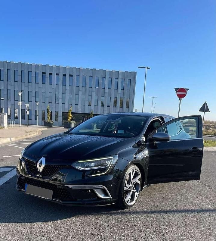 Gebraucht 2017 Renault Mégane GT Line GT Limousine | 15.000 € (Fairer Preis) - Bild 1/4
