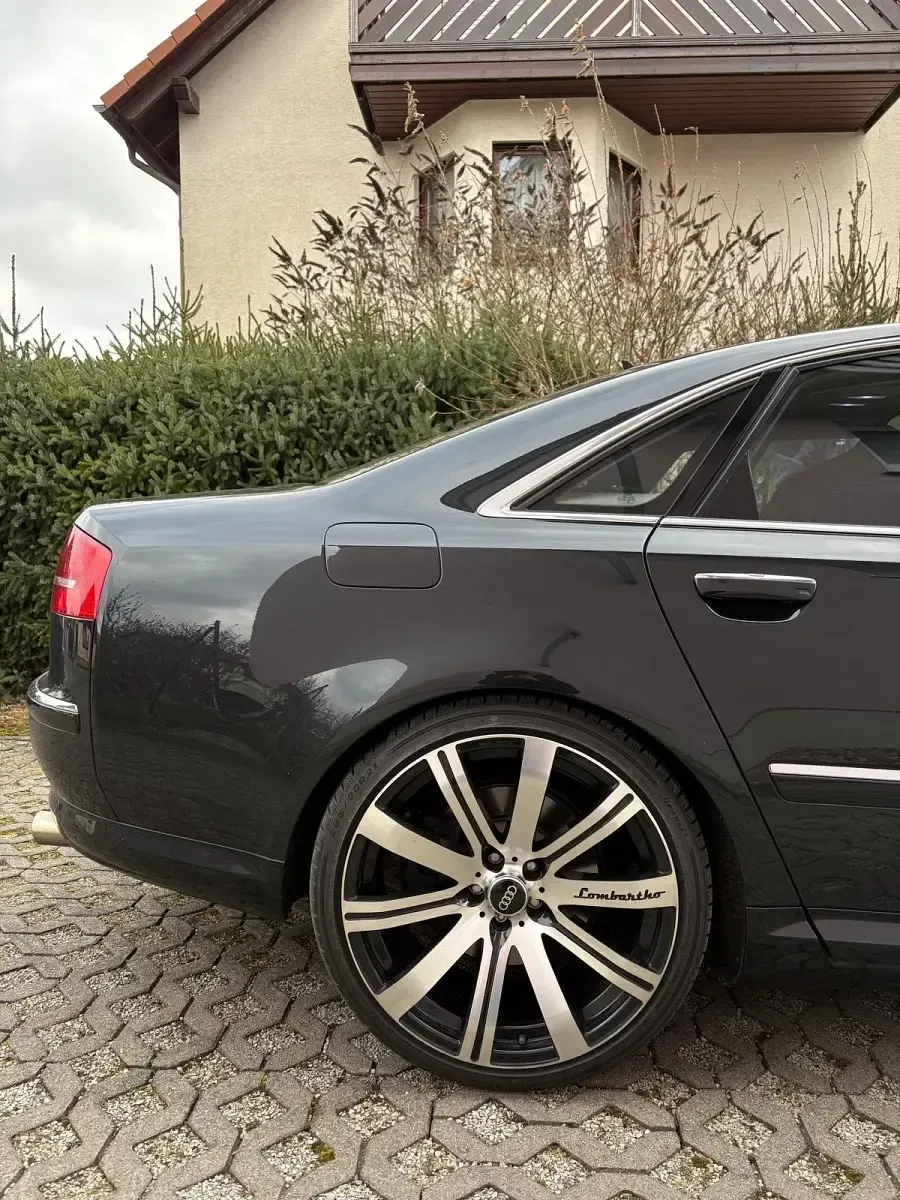 Gebraucht Audi A8L W12 Comfort 450 PS (330 kW) 2004 Schwarz Limousine