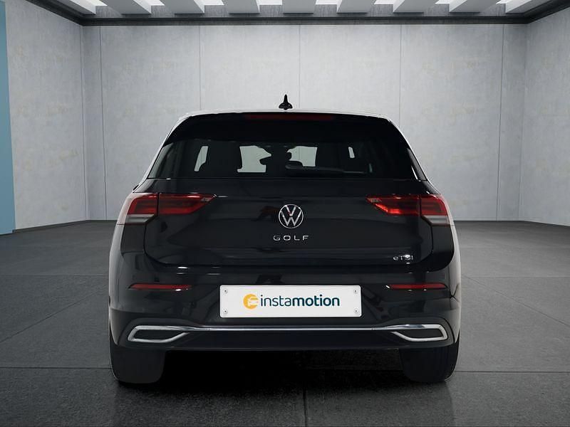 Gebraucht VW Golf VIII 131 PS (96 kW) 2024 Schwarz Kleinwagen