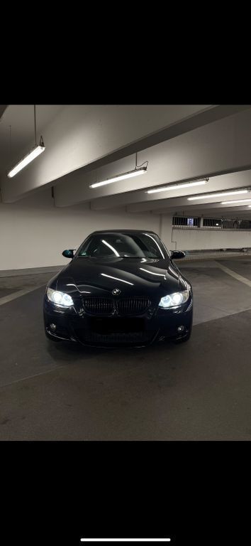 Schwarz Gebraucht 2007 BMW 335 Cabriolet Performance Cabrio | 21.500 € (Fairer Preis) - Bild 1/4